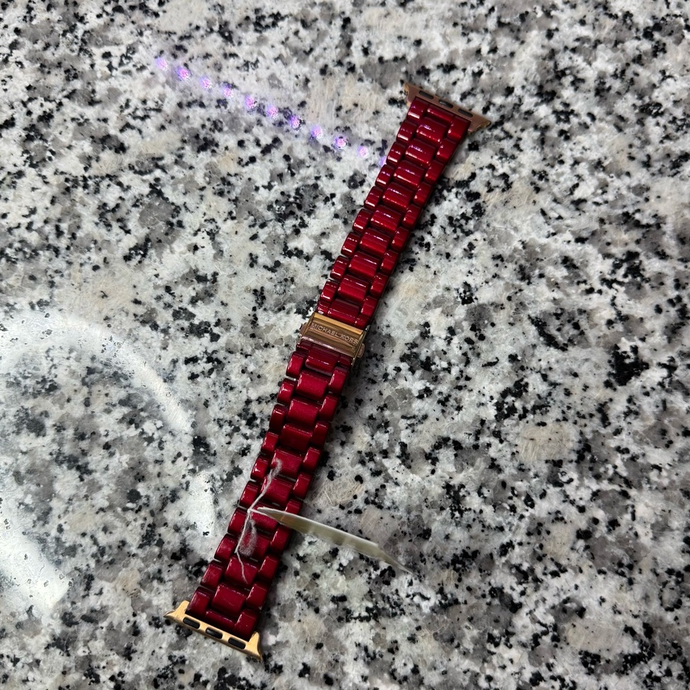 Michael Kors NWT Red-Coated Stainless Steel Strap For Apple Watch - Picture 2 of 7